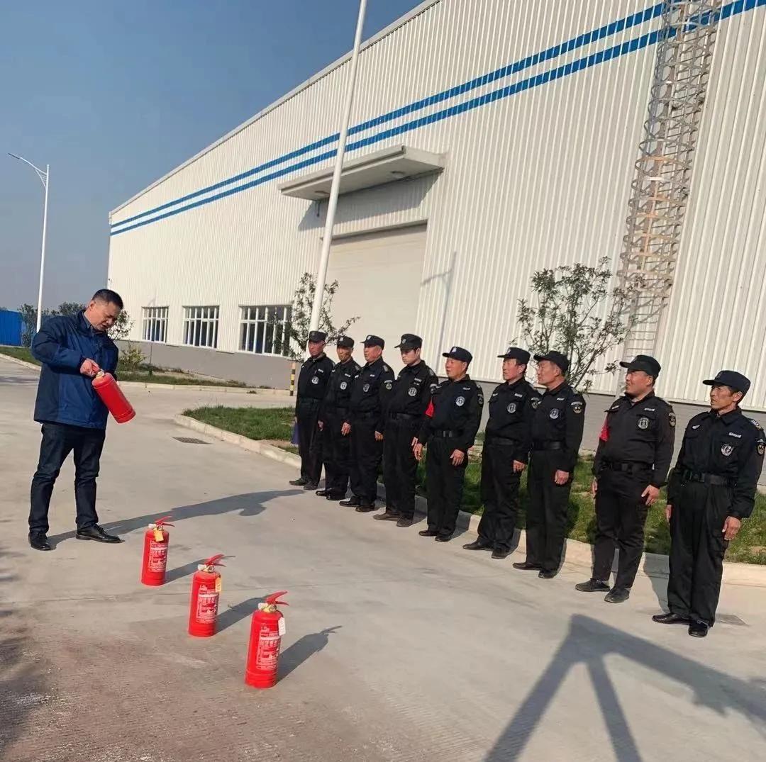 亚丰保安：预防为主 防消结合